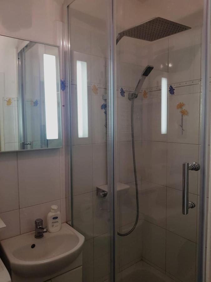 Apartament Plac Trzech Krzyzy Warszawa Exteriör bild