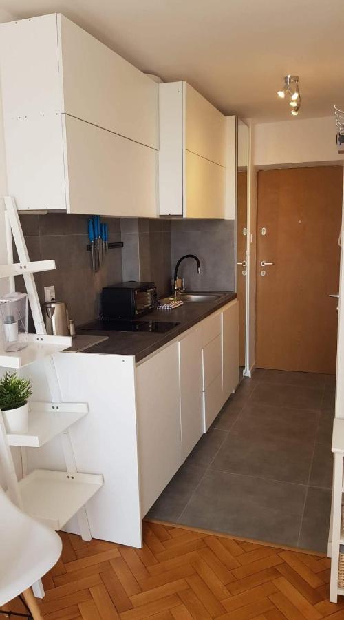Apartament Plac Trzech Krzyzy Warszawa Exteriör bild